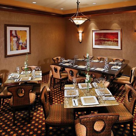 Embassy Suites By Hilton Norman Hotel & Conference Center Esterno foto