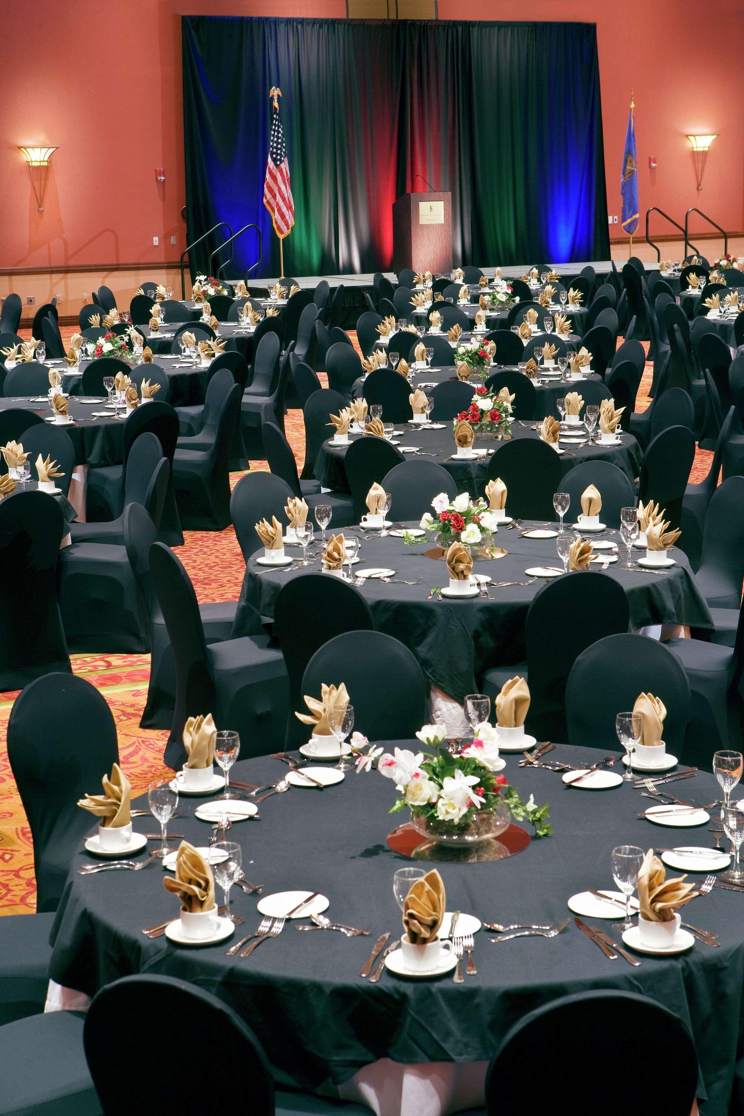 Embassy Suites By Hilton Norman Hotel & Conference Center Esterno foto