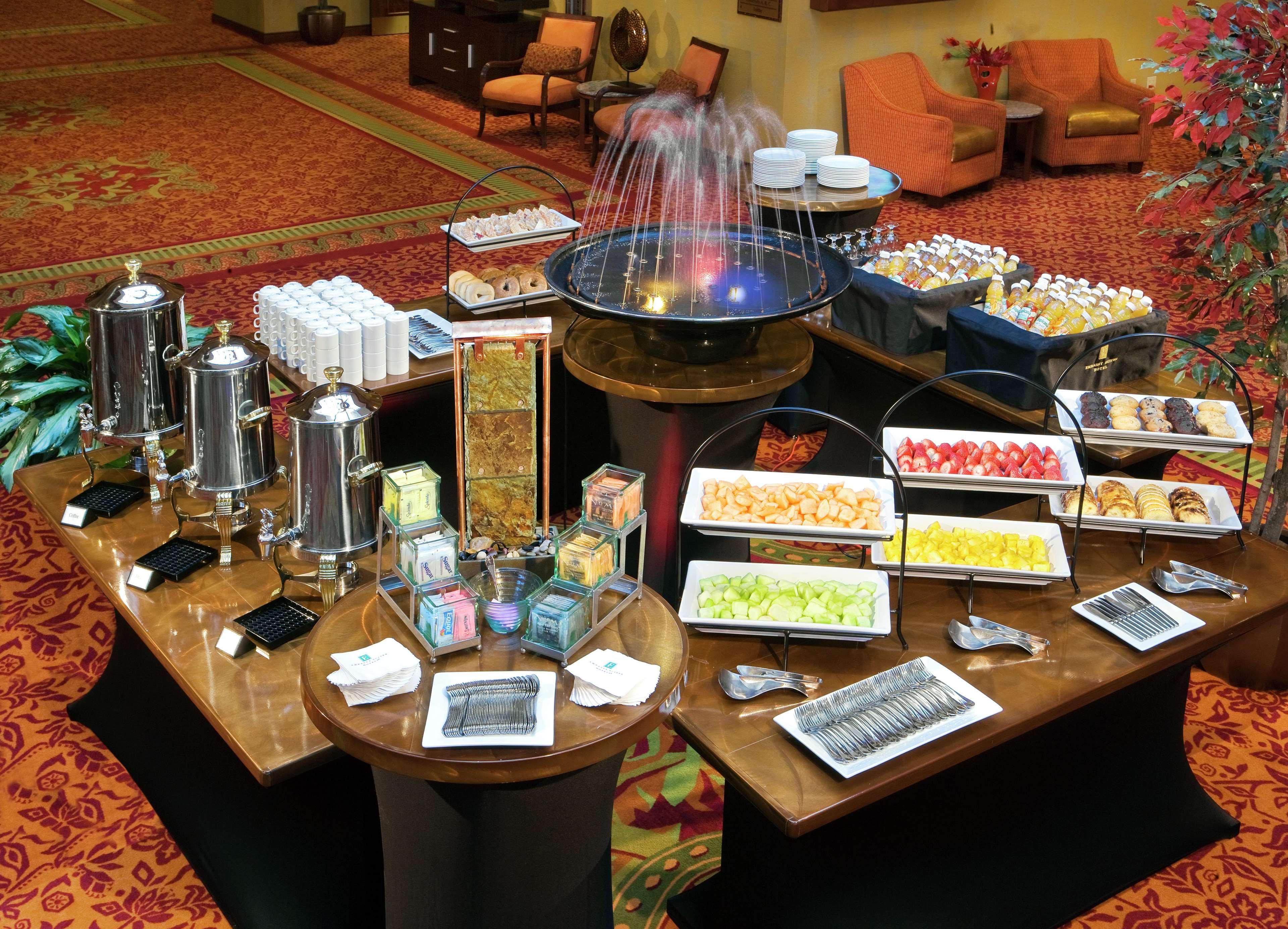 Embassy Suites By Hilton Norman Hotel & Conference Center Esterno foto